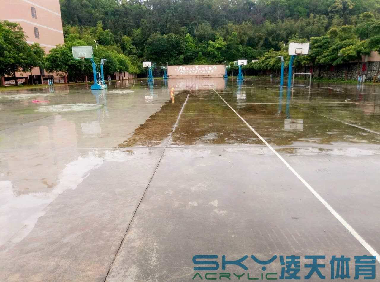 硅PU篮球场案例：广州市增城小楼中学5mm硅PU篮球